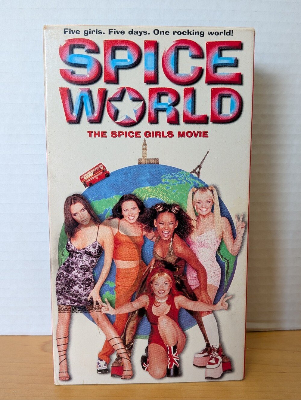 Spice World: The Spice Girls Movie VHS Tape (1998) Video 90s Y2K Pop Music